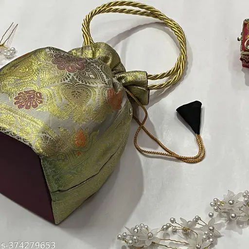 Exquisite Ethnic Pouch pouch Bag for Every Occasion